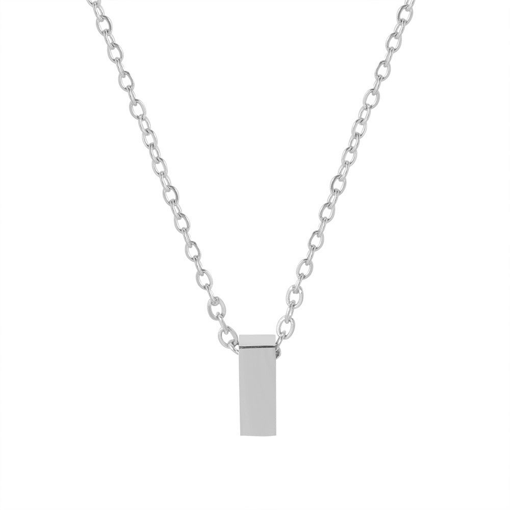 Collier pendentif initiale personnalisé pour femme