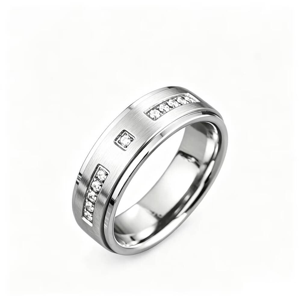 Bague pour homme avec zircons et finition bicolore en acier inoxydable
