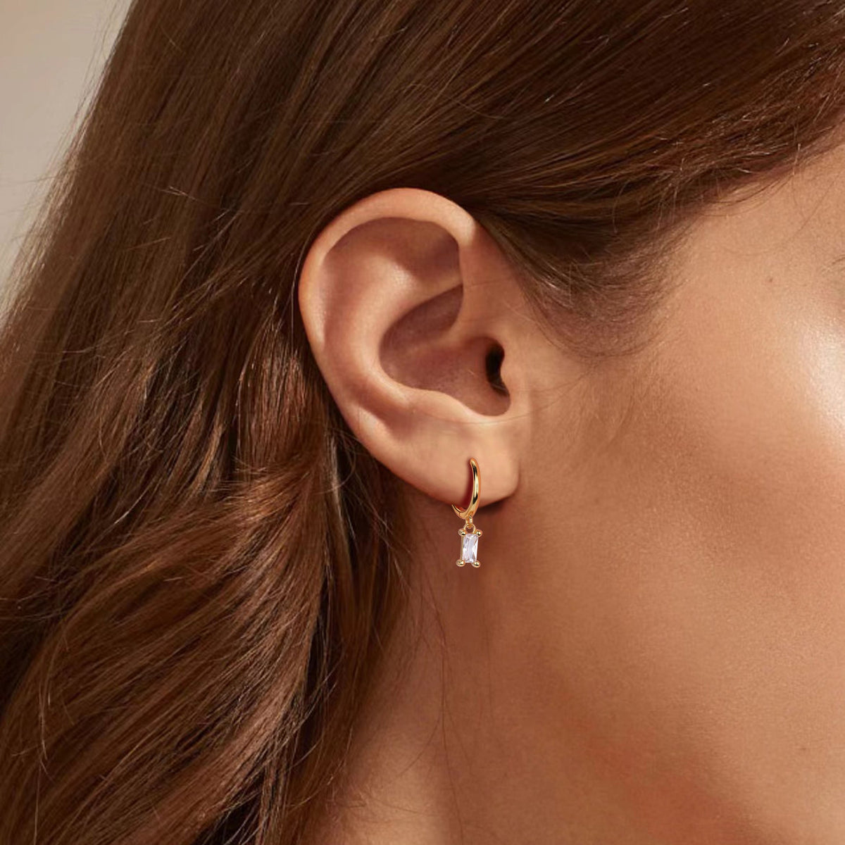 Boucles d'oreilles pendantes avec pendentif zircone