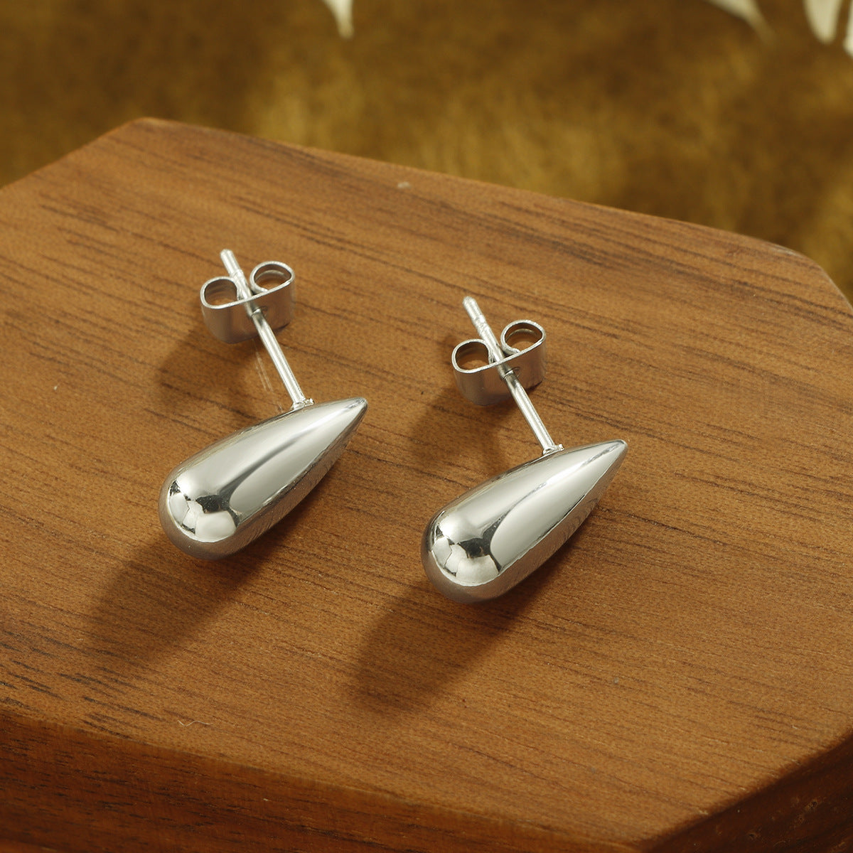 Boucles d'oreilles élégantes pour femme avec design goutte raffiné