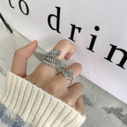 Bague pour femme au design feuille élégant