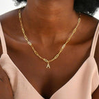 Collier doré avec pendentif personnalisé