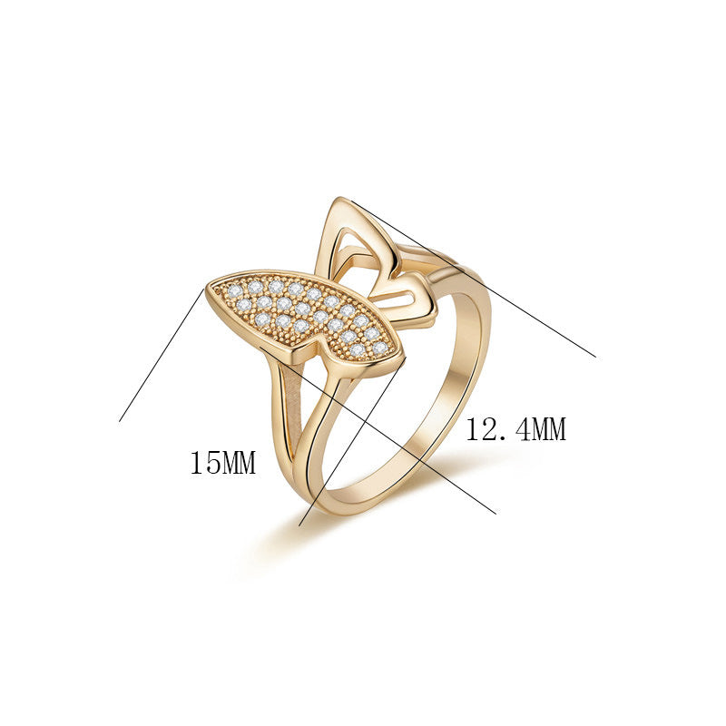 Bague élégante pour femme avec motif papillon délicat
