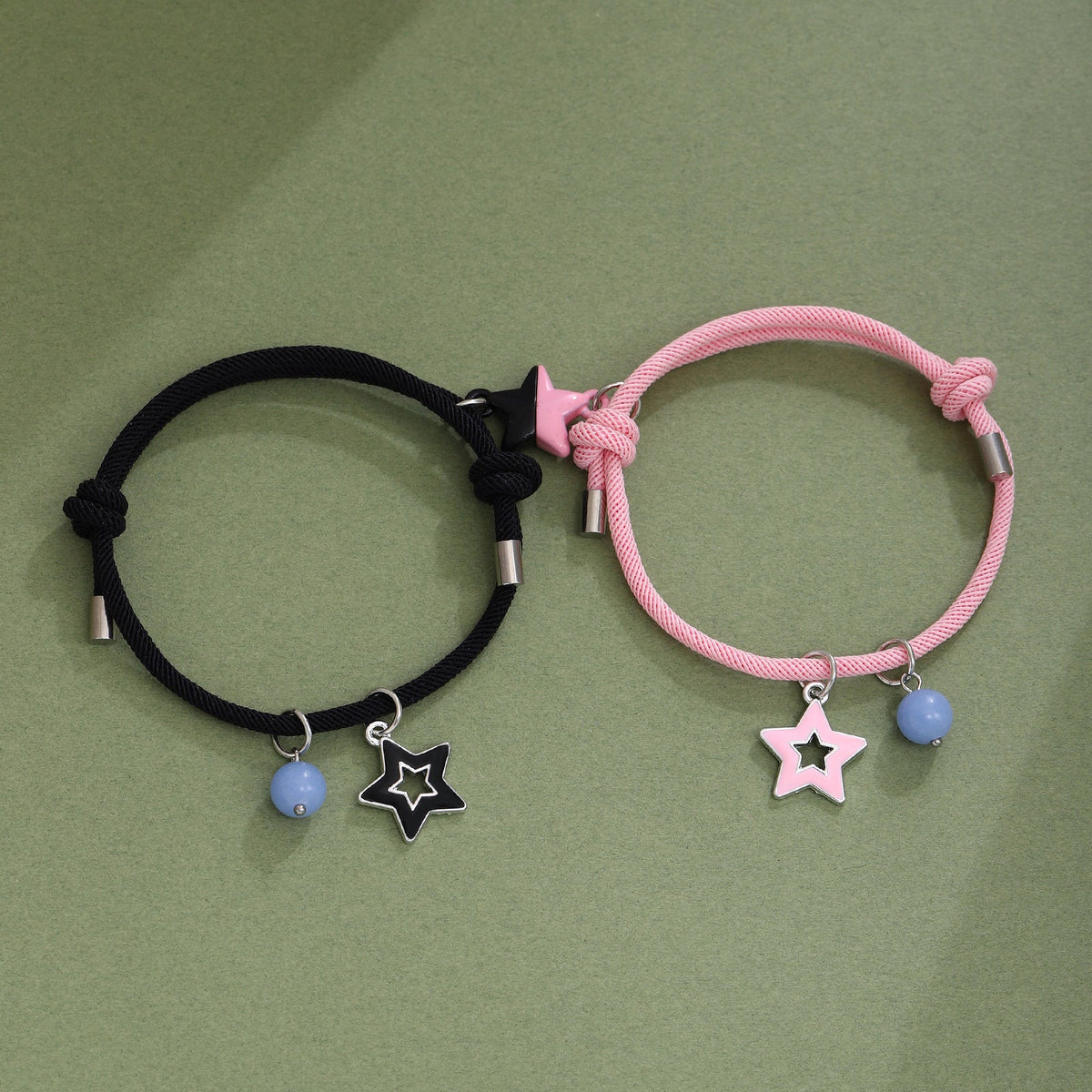 Bracelet pour femme avec pendentif étoile