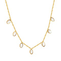 Collier élégant pour femme avec perles et chaîne fine