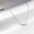 Bracelet pour femme avec symbole infini en acier inoxydable