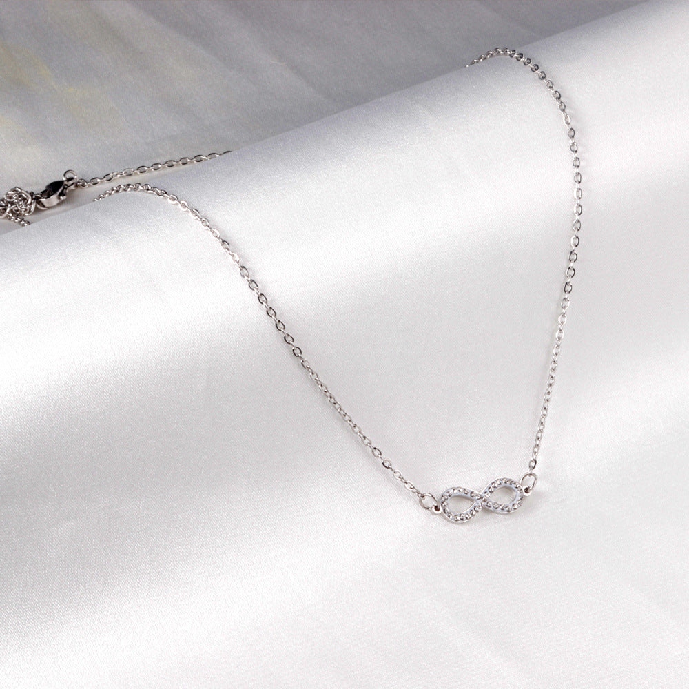 Bracelet pour femme avec symbole infini en acier inoxydable