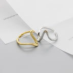 Bague pour femme au design incurvé