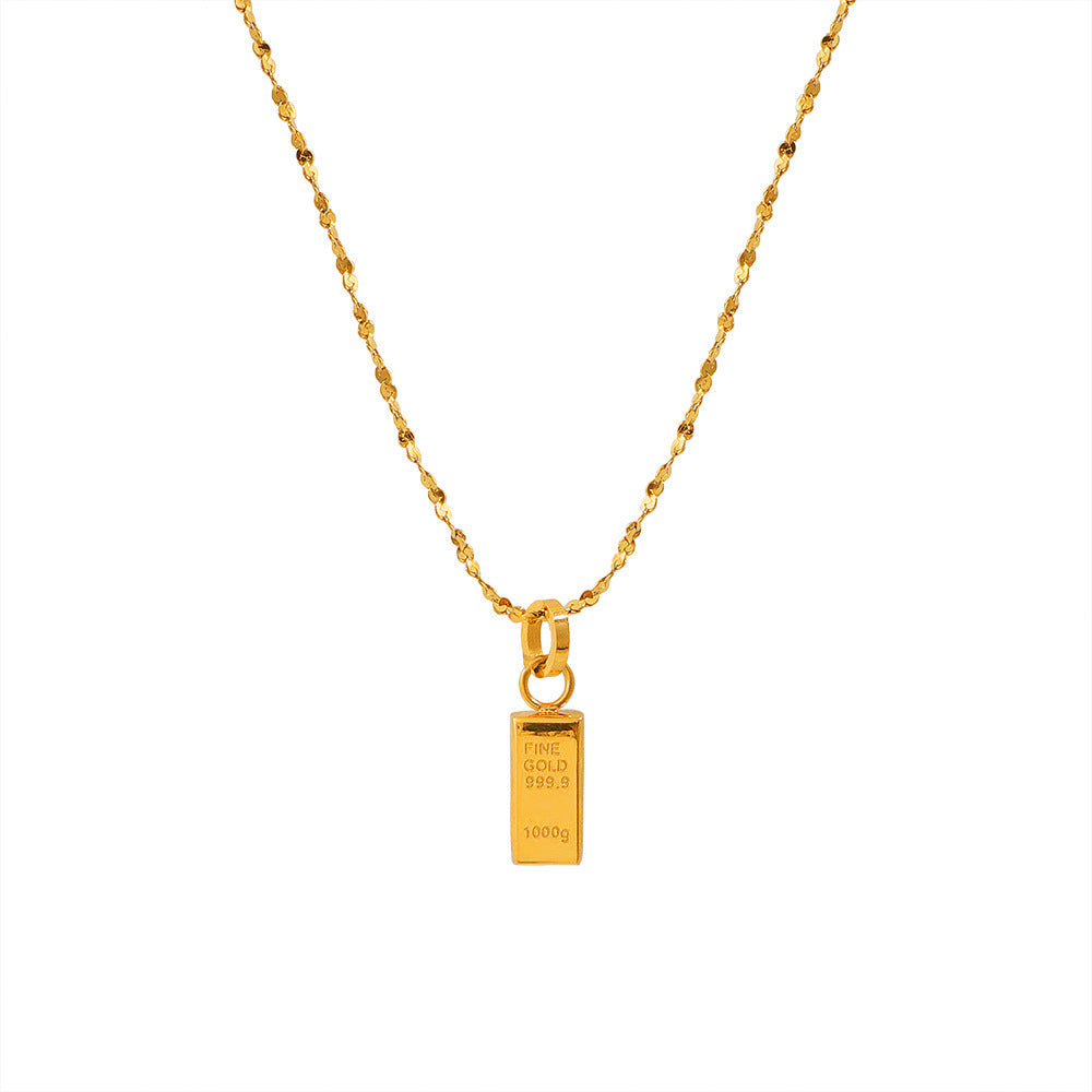 Collier élégant pour femme avec pendentifs minimalistes