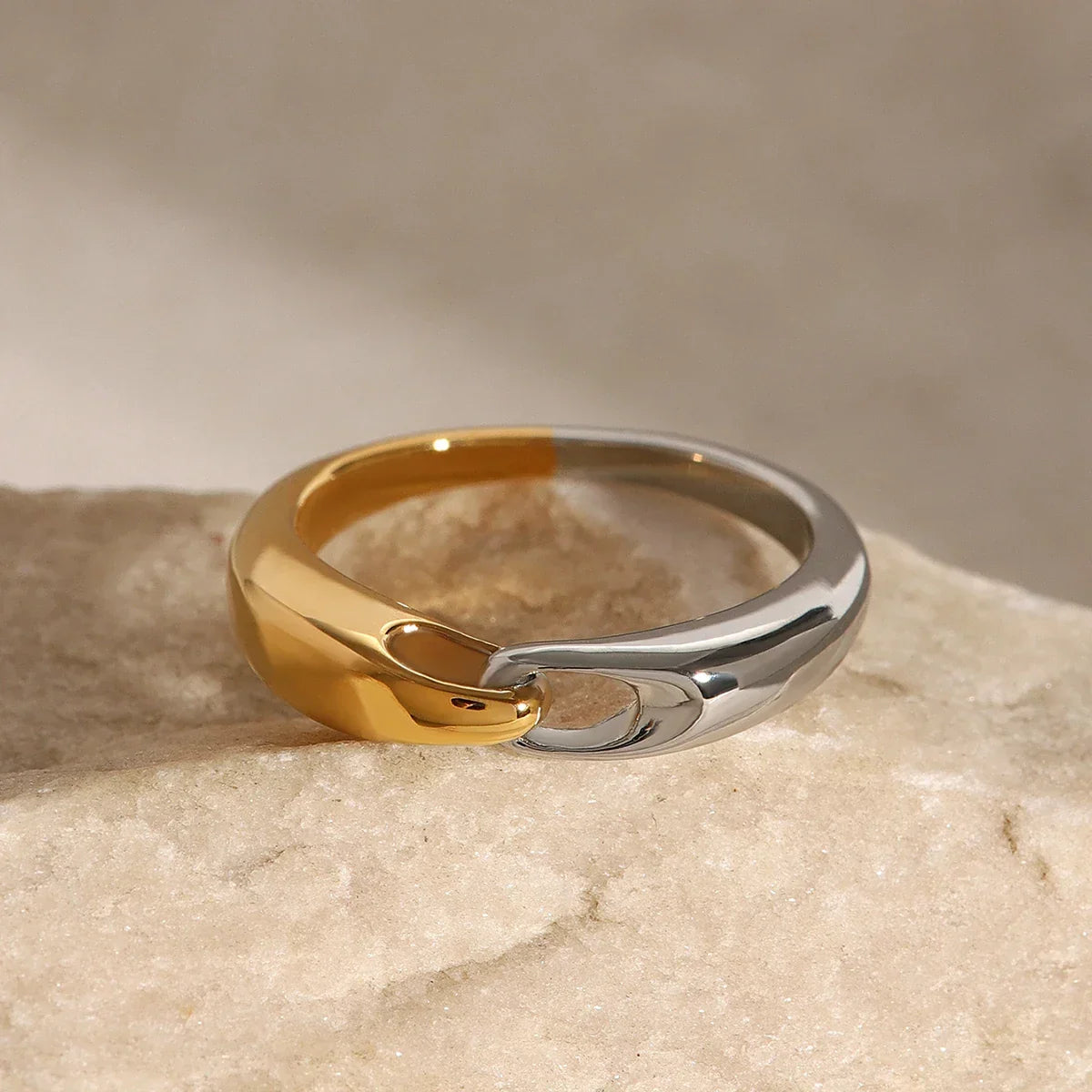 Bague maillons bicolore