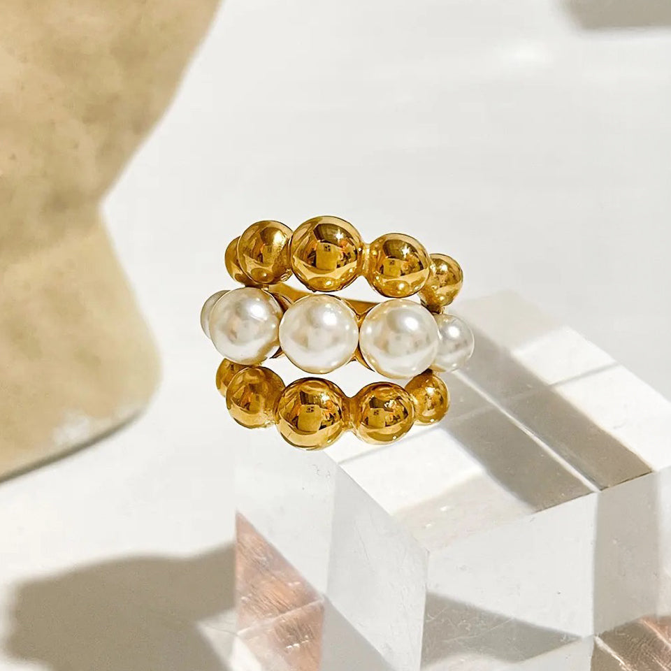 Bague large plaquée or 18k avec perles