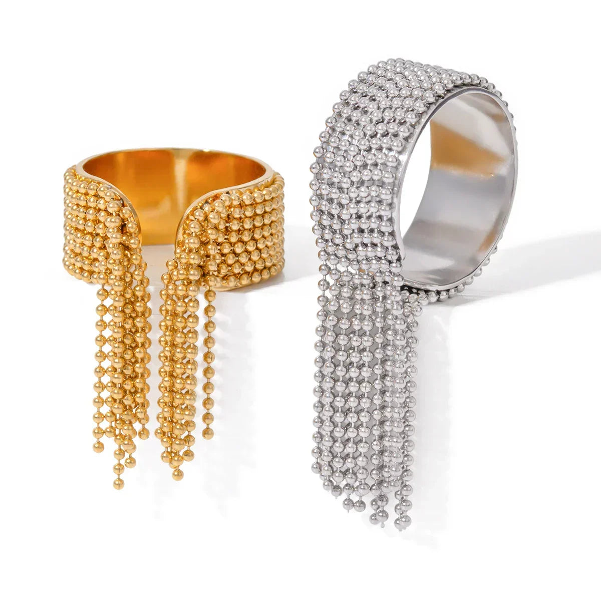 Bague ajustable à pompons en or 18 carats
