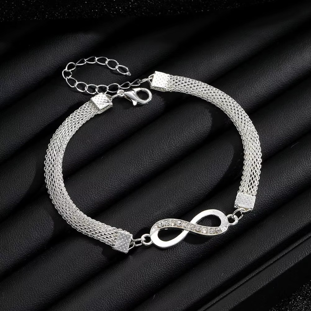 Set de 3 bracelets cœur et infini