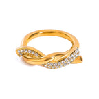 Bague entrelacée avec accents de diamants
