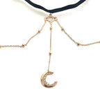 Bijou de cuisse réglable avec pendentif lune et strass