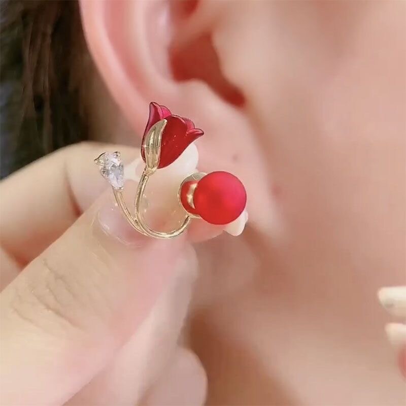 Boucles d'oreilles fleur rouge style coréen en zircon