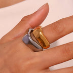 Bague carrée texturée 18k