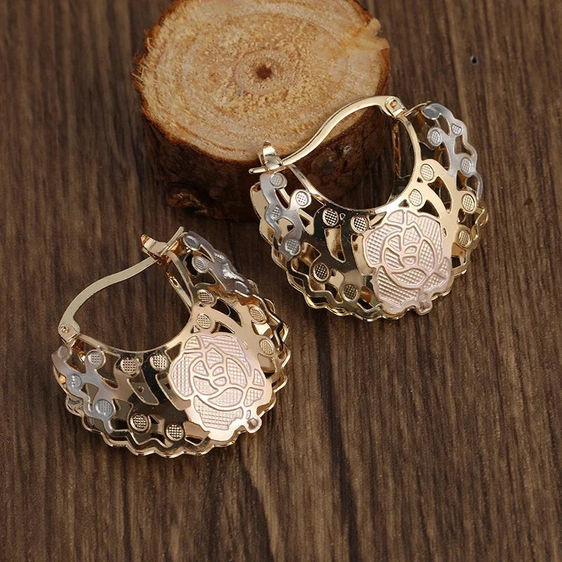 Boucles d'oreilles fleurs ajourées