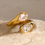 Bague enveloppante avec diamants en forme de goutte
