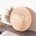 Horloge numérique en bois