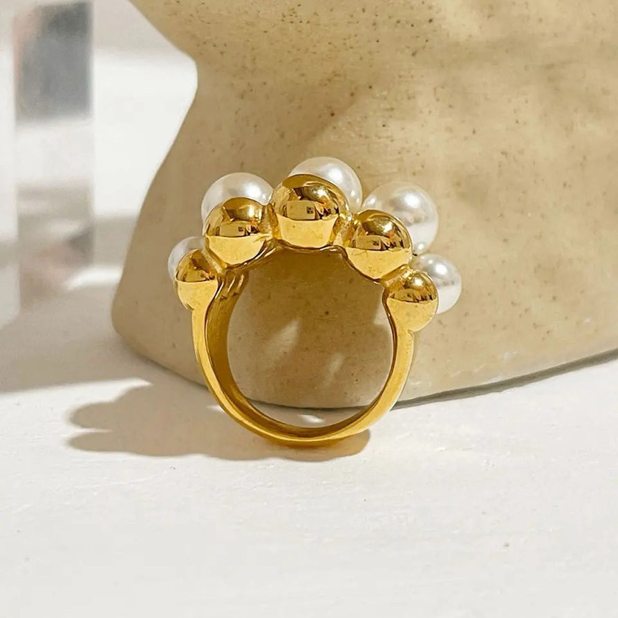 Bague large plaquée or 18k avec perles