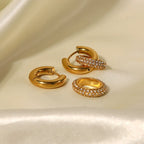 Boucles d'oreilles pendantes huggie diamant 18k