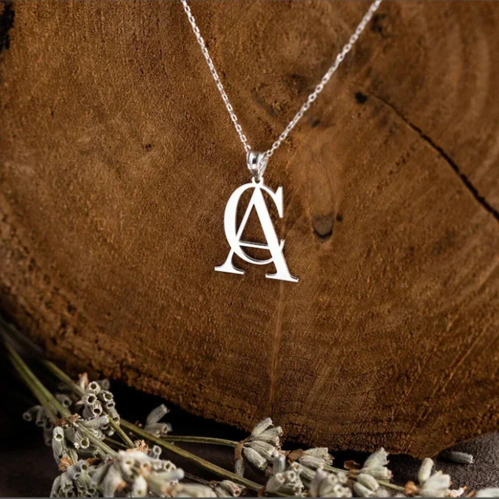 Collier monogramme personnalisé minimaliste