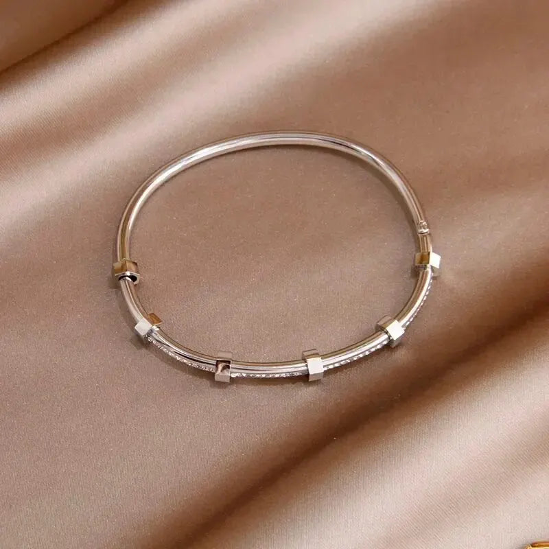 Bracelet jonc hexagonal diamanté