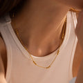 Collier délicat à trois perles 16 carats