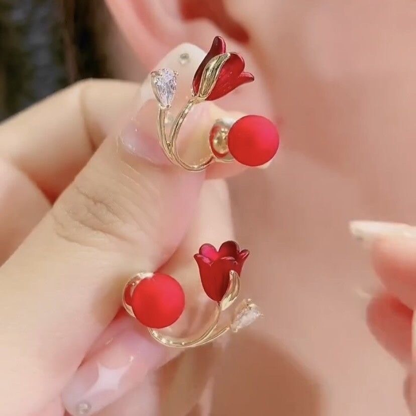 Boucles d'oreilles fleur rouge style coréen en zircon
