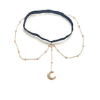 Bijou de cuisse réglable avec pendentif lune et strass
