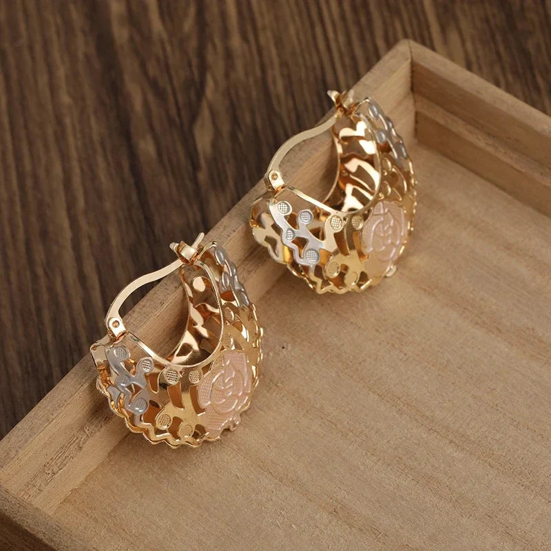 Boucles d'oreilles fleurs ajourées