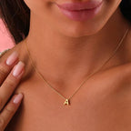 Collier initiale minimaliste