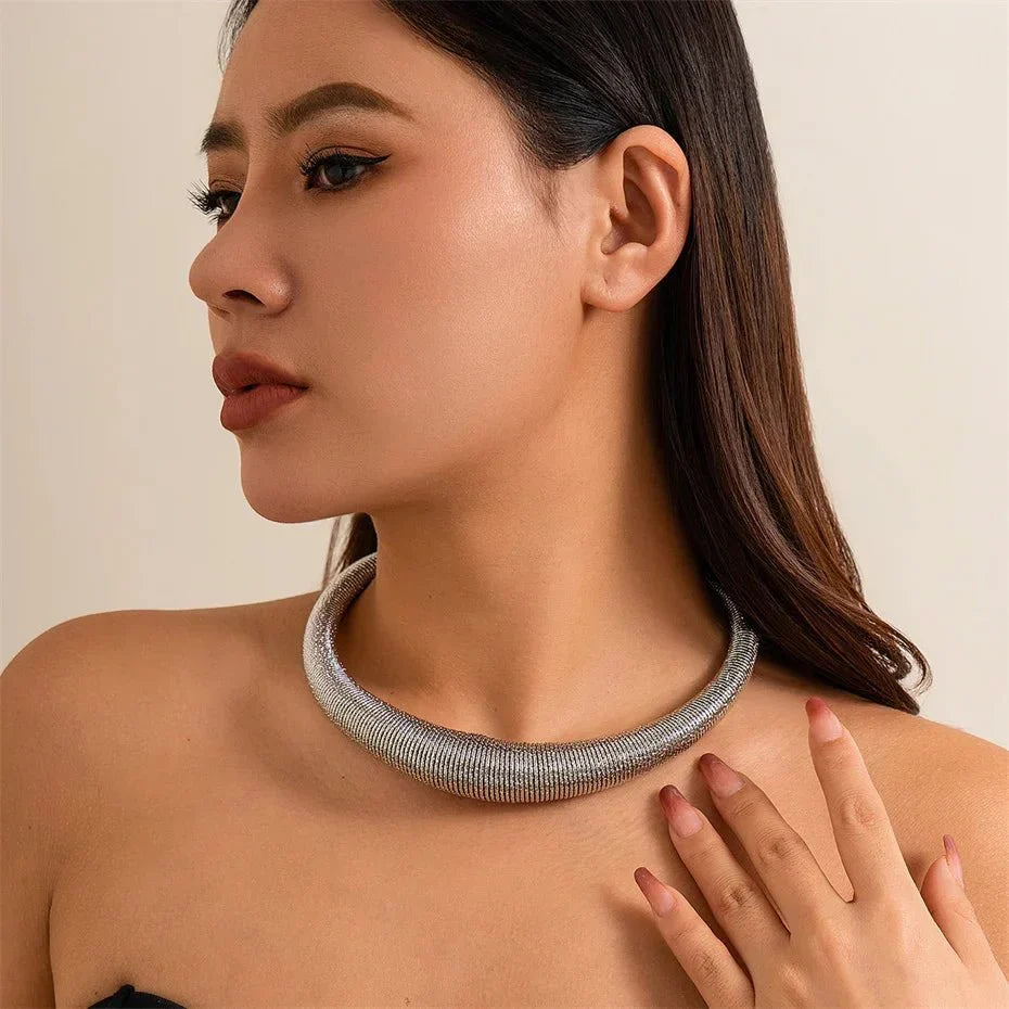 Choker épais texturé
