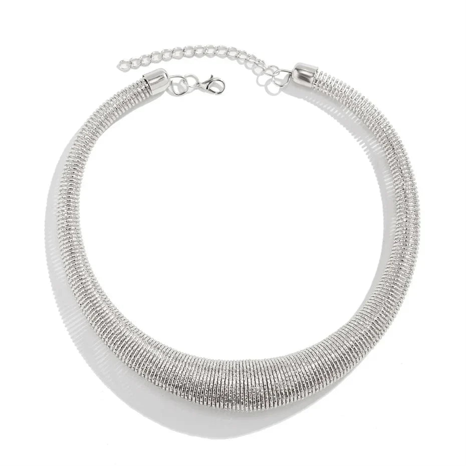 Choker épais texturé
