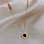 Collier pendentif chiffres romains double face