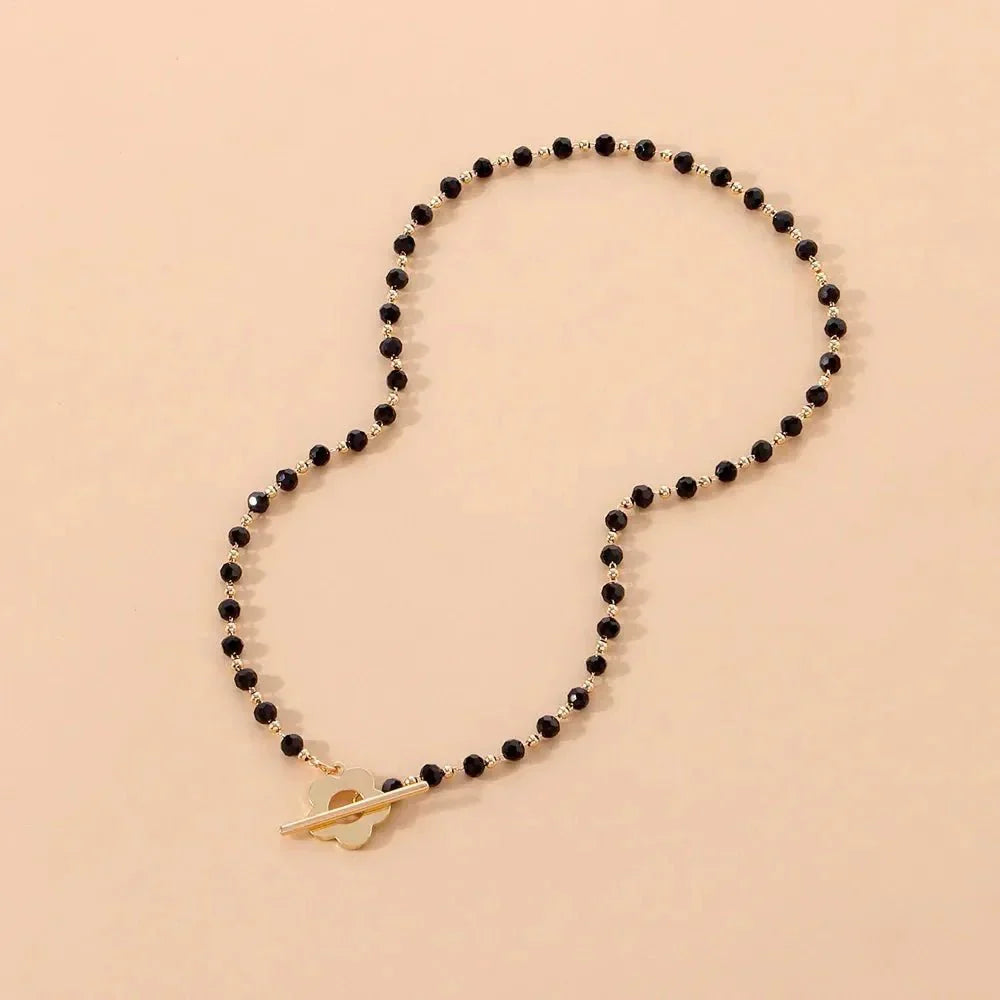 Collier ras-de-cou floral avec fermoir fleur