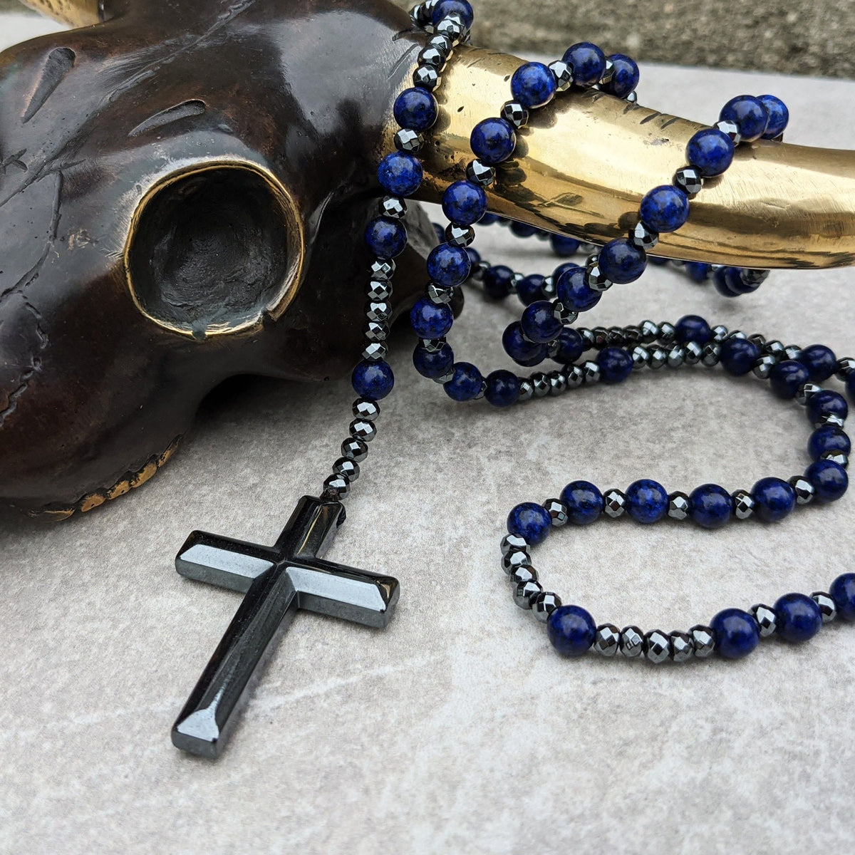 Collier spirituel Orion avec œil de tigre et lapis-lazuli