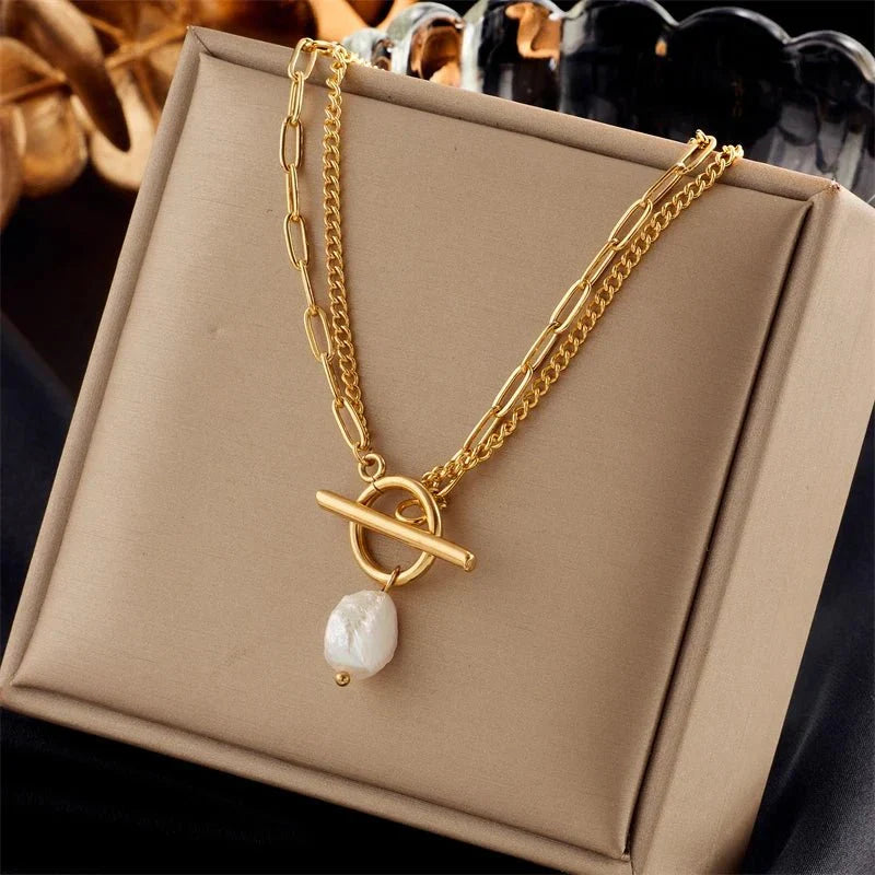 Collier superposé avec fermoir cercle et perle