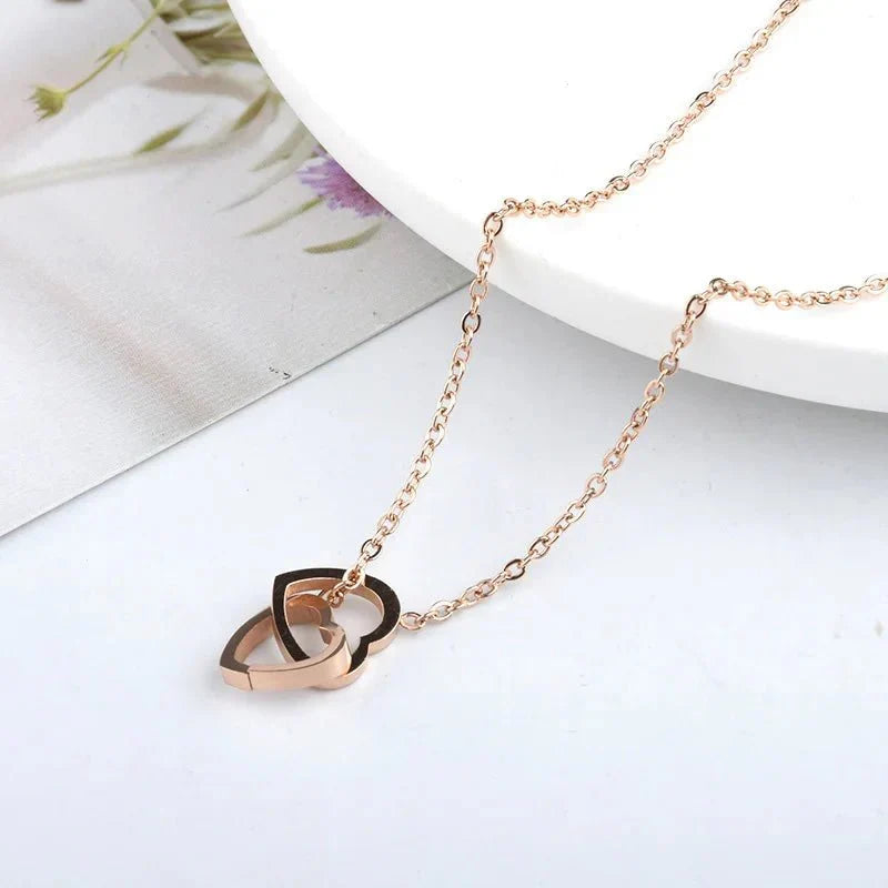 Collier minimaliste cœur verrou d'amour