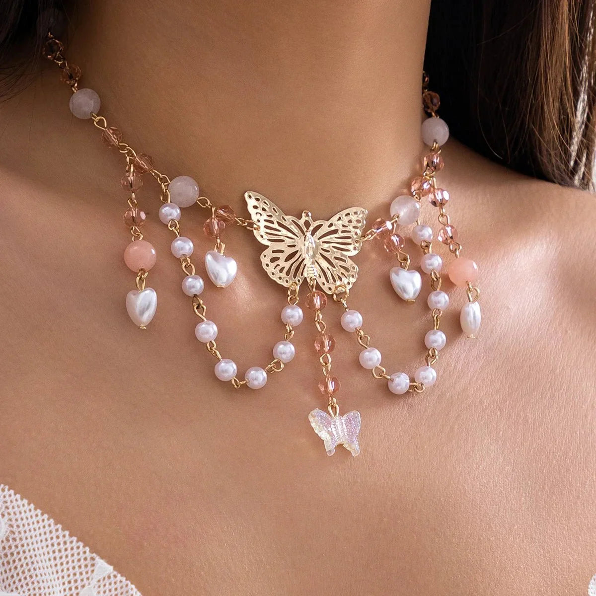 Collier ras-du-cou multicouche papillon et cœur