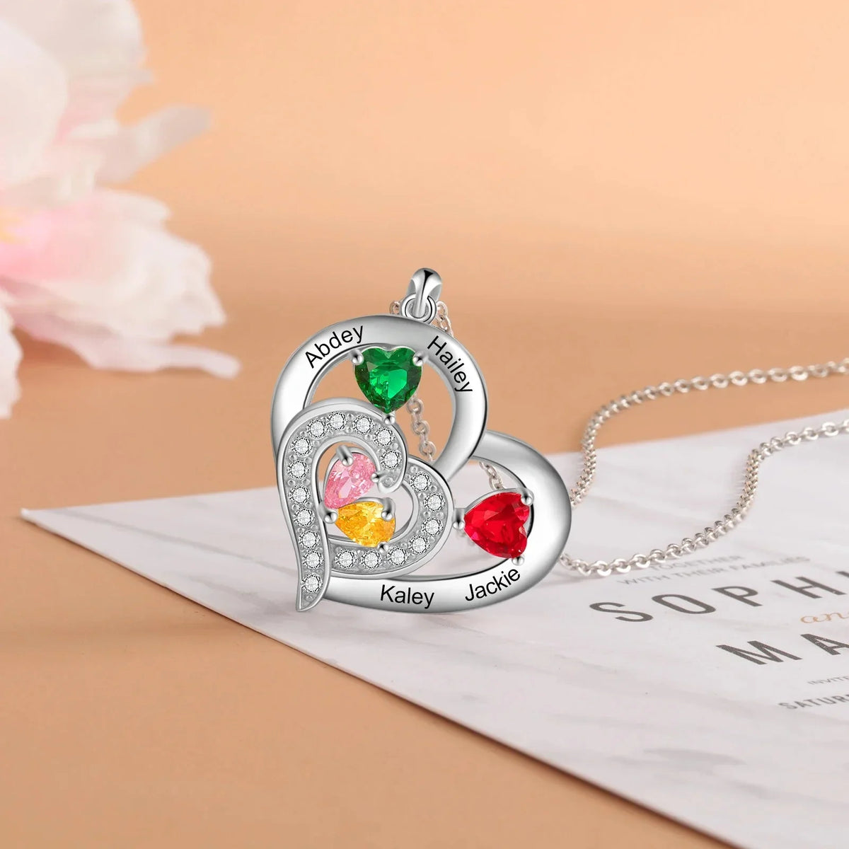Collier cœur personnalisé avec nom et pierre de naissance