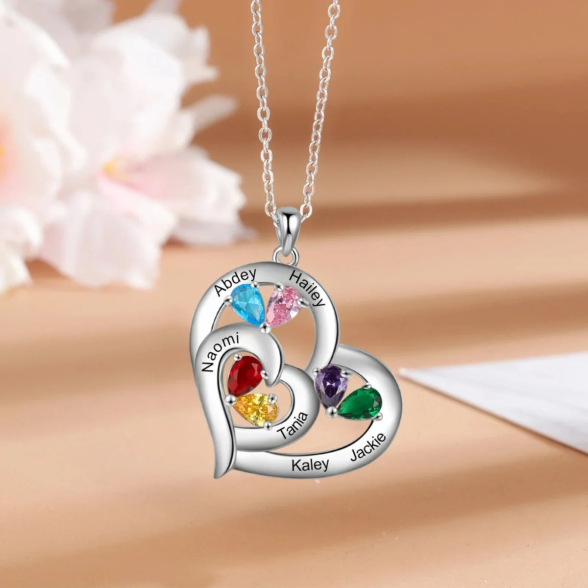Collier cœur personnalisé avec nom et pierre de naissance