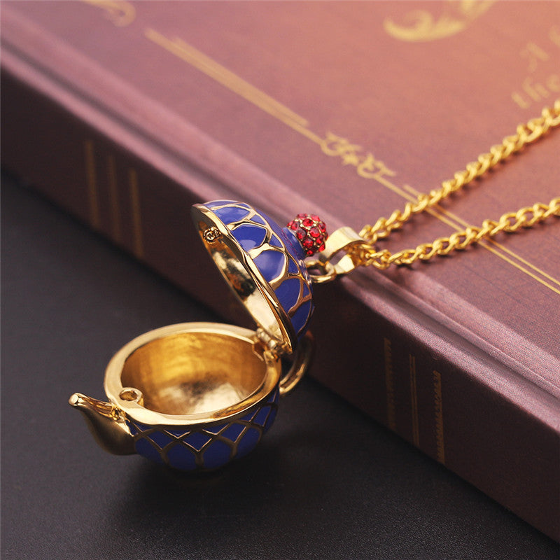 Collier tasse à thé créatif