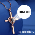Collier croix avec projection "Je t'aime" en 100 langues