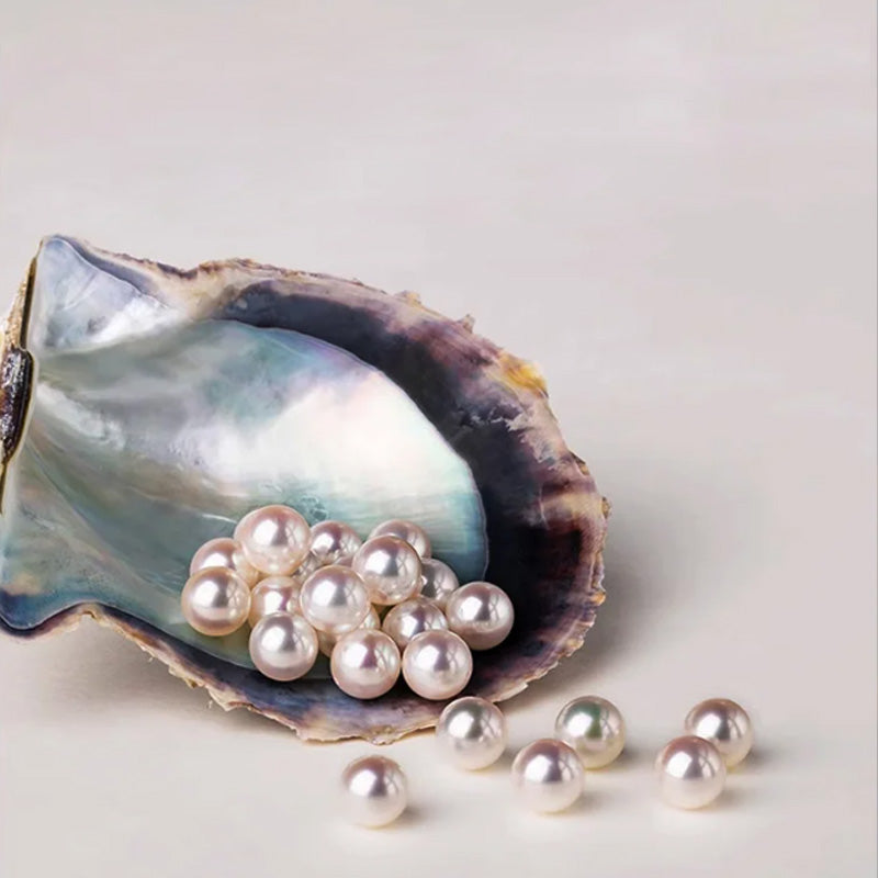 Broche artisanale en perles pour femme